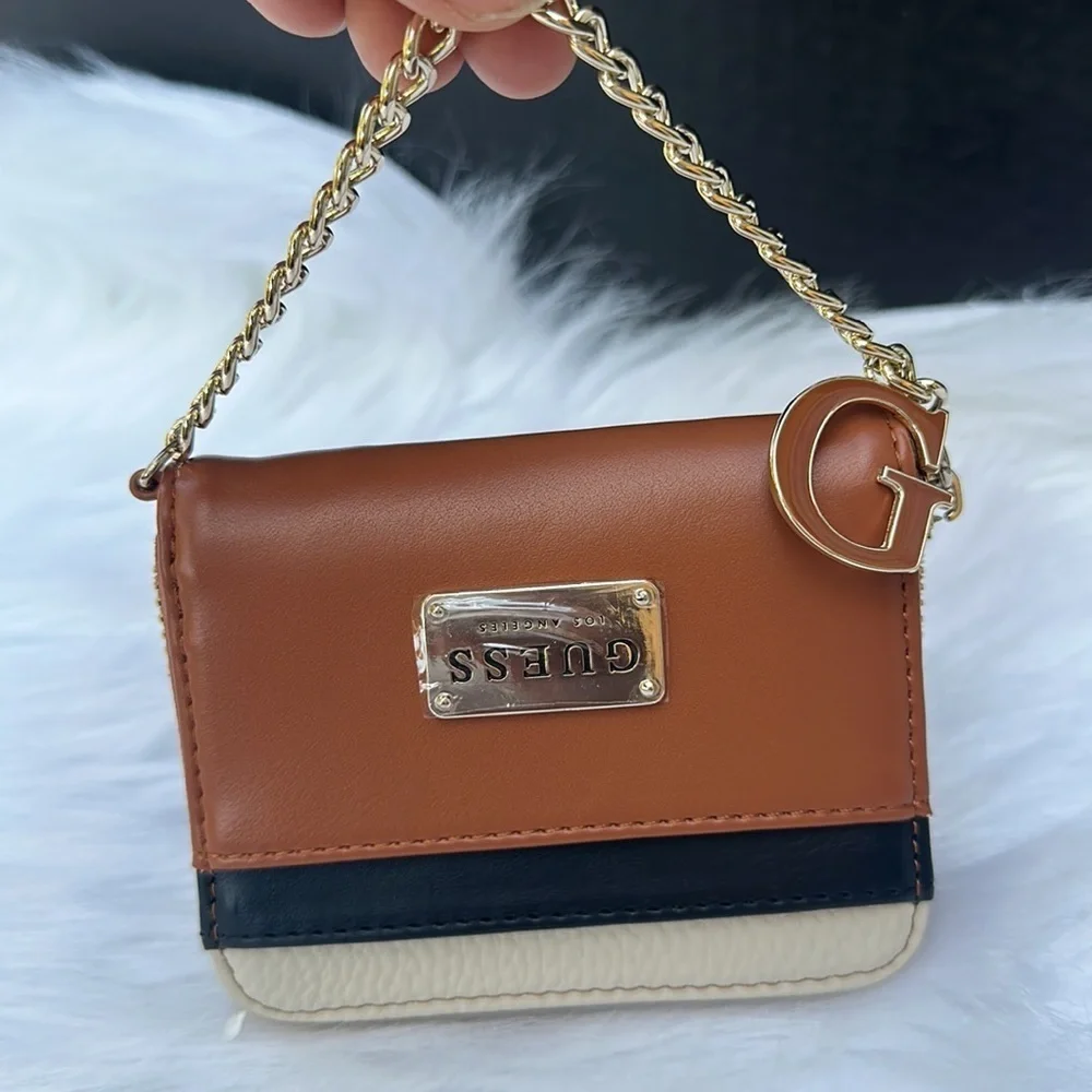 New GUESS Women’s Wallet In BROWN
